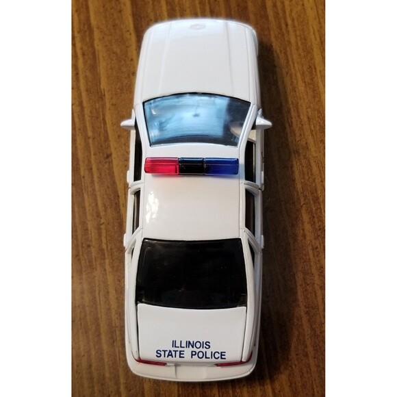 Illinois State Police Road Champs die cast police car 1:43 scale - Picture 10 of 12